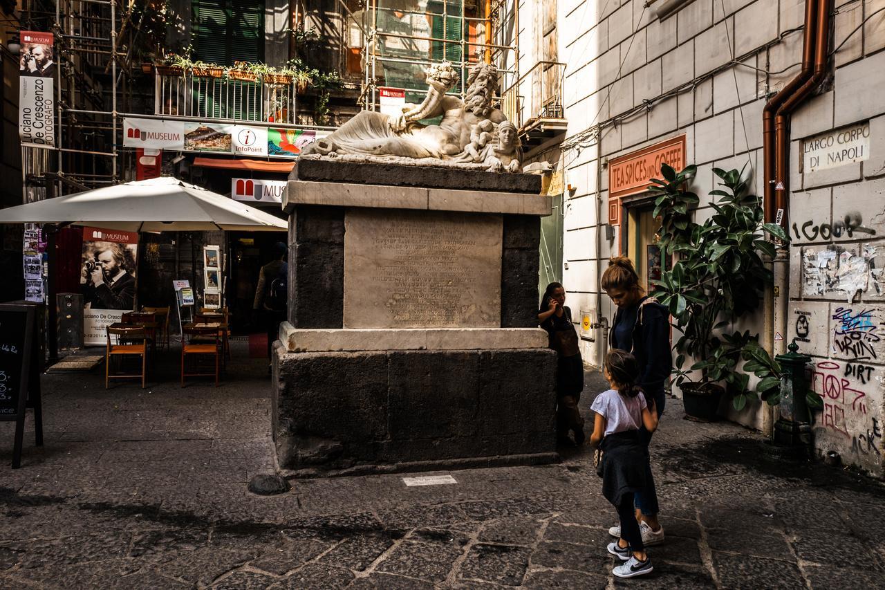 Art Suite Nel Cuore Di Napoli المظهر الخارجي الصورة